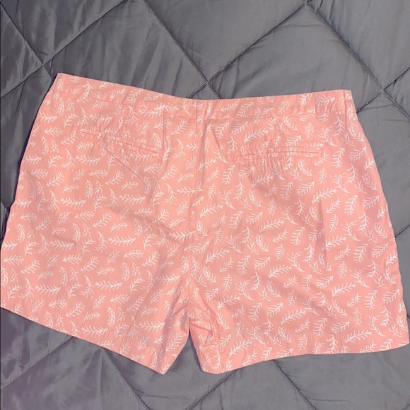 Old Navy Shorts Plus Size 16 NWOT - Picture 3 of 4